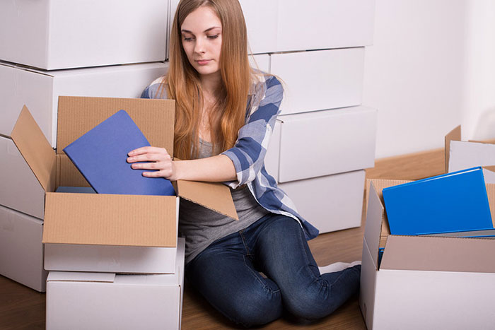 Many Laval moving companies offer low rates for student moves