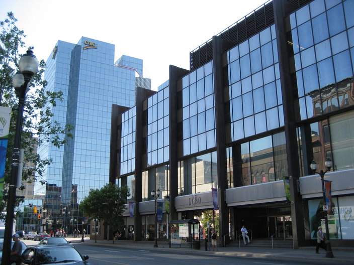 Downtown Hamilton reflects high commercial and economic activity