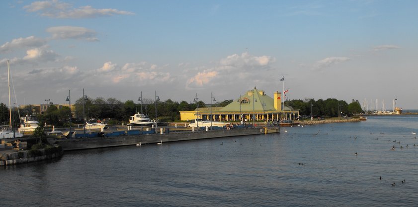 Port Credit harbor is a popular recreational boating area CC BY-SA 3.0, https://en.wikipedia.org/w/index.php?curid=17840020