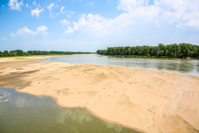 Platte River, west of Omaha – natural landscapes to enjoy after your Omaha relocation