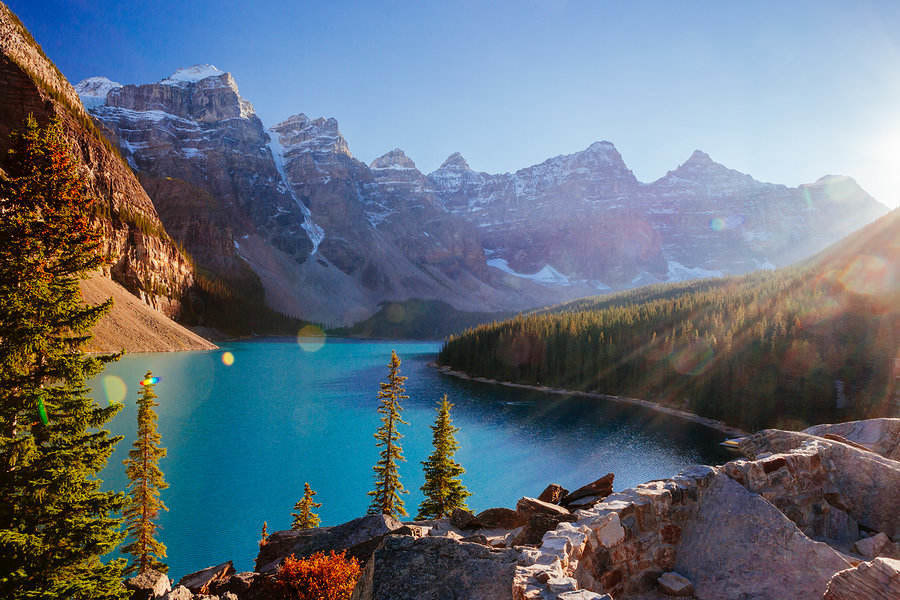 Moraine Lake, a glacially-fed lake in Banff National Park outside Lake Louise, Alberta, Canada